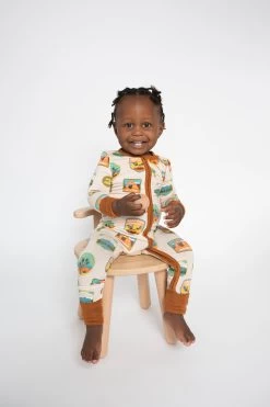 National Parks Patches Southwestern 2-Way Zipper Romper 8 National Parks Patches Southwestern 2-Way Zipper Romper -Baby Product Shop 126F3NPSW F23 LIFESTYLE