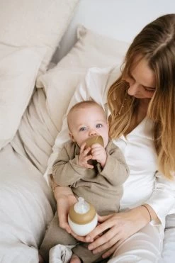 Baby Bottle 8 Oz Medium Flow Oat 9 Baby Bottle 8 Oz Medium Flow Oat -Baby Product Shop 8e0f985e5e4dcc40e07c86603bc8ccb882df36576d1f97dcdcb42f5b952e21ae