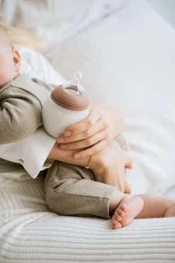 Baby Bottle 5 Oz Medium Flow Blossom -Baby Product Shop a4b1bbc7b8c872ea6b2f0ad14e8eaeeb88e1e550498ca87103a194eec9dab538