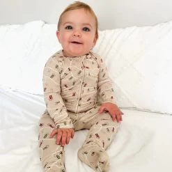 Christmas Lights Zip Romper 11 Christmas Lights Zip Romper -Baby Product Shop christmas lights zip romper brave little ones lil tulips 31064446795894