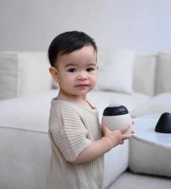 Bubble Bottle 8 Oz Medium Flow Sand/Black -Baby Product Shop d6d7ade6a34e850132755d373299236a352fa13bd7f5e37d5630bffa767e0f75