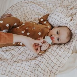 Mod Feeder™ - Eucalyptus -Baby Product Shop mod feeder eucalyptus pretty please teethers lil tulips 29840033284214